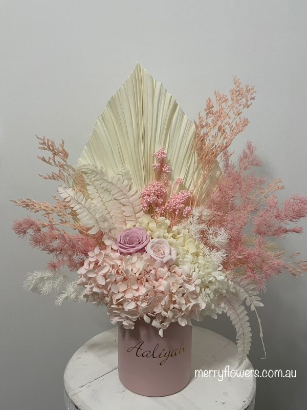 Pink dried flowers